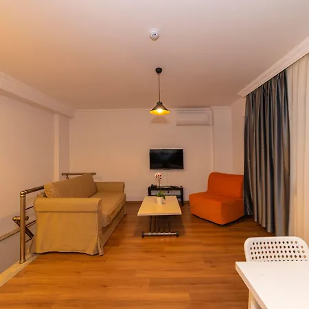 Joy Hotel apartamentowy 4*