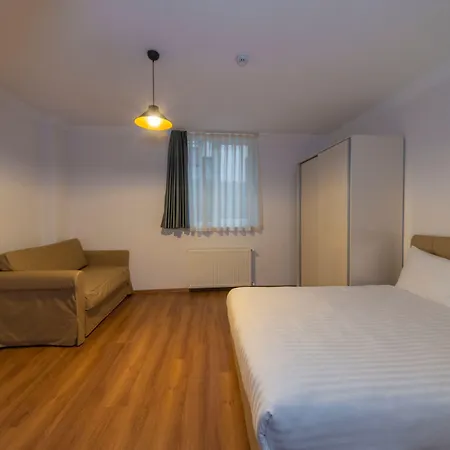 Hotel apartamentowy Joy 4*