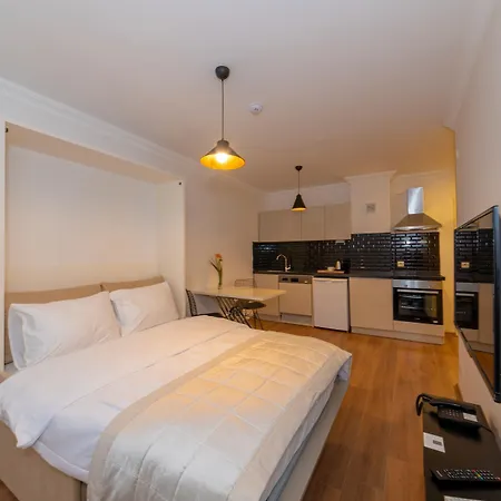 Joy Hotel apartamentowy 4*