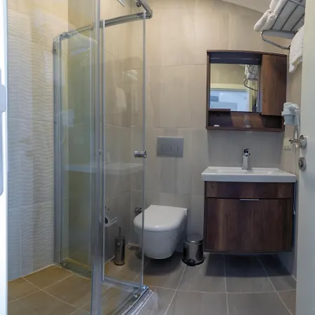 Lejlighedshotel Joy 4*